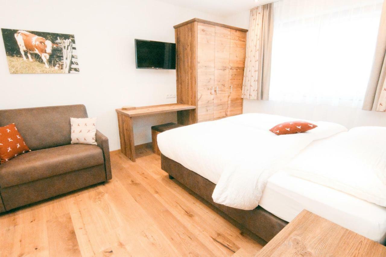 Apart Bauernhof ,,Becka Hof'' Hintertux Ngoại thất bức ảnh