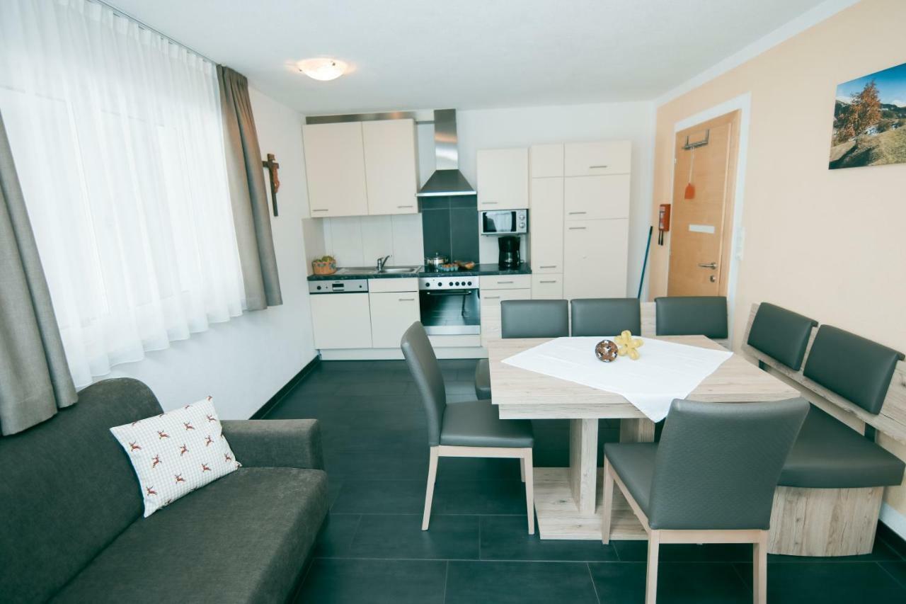 Apart Bauernhof ,,Becka Hof'' Hintertux Ngoại thất bức ảnh